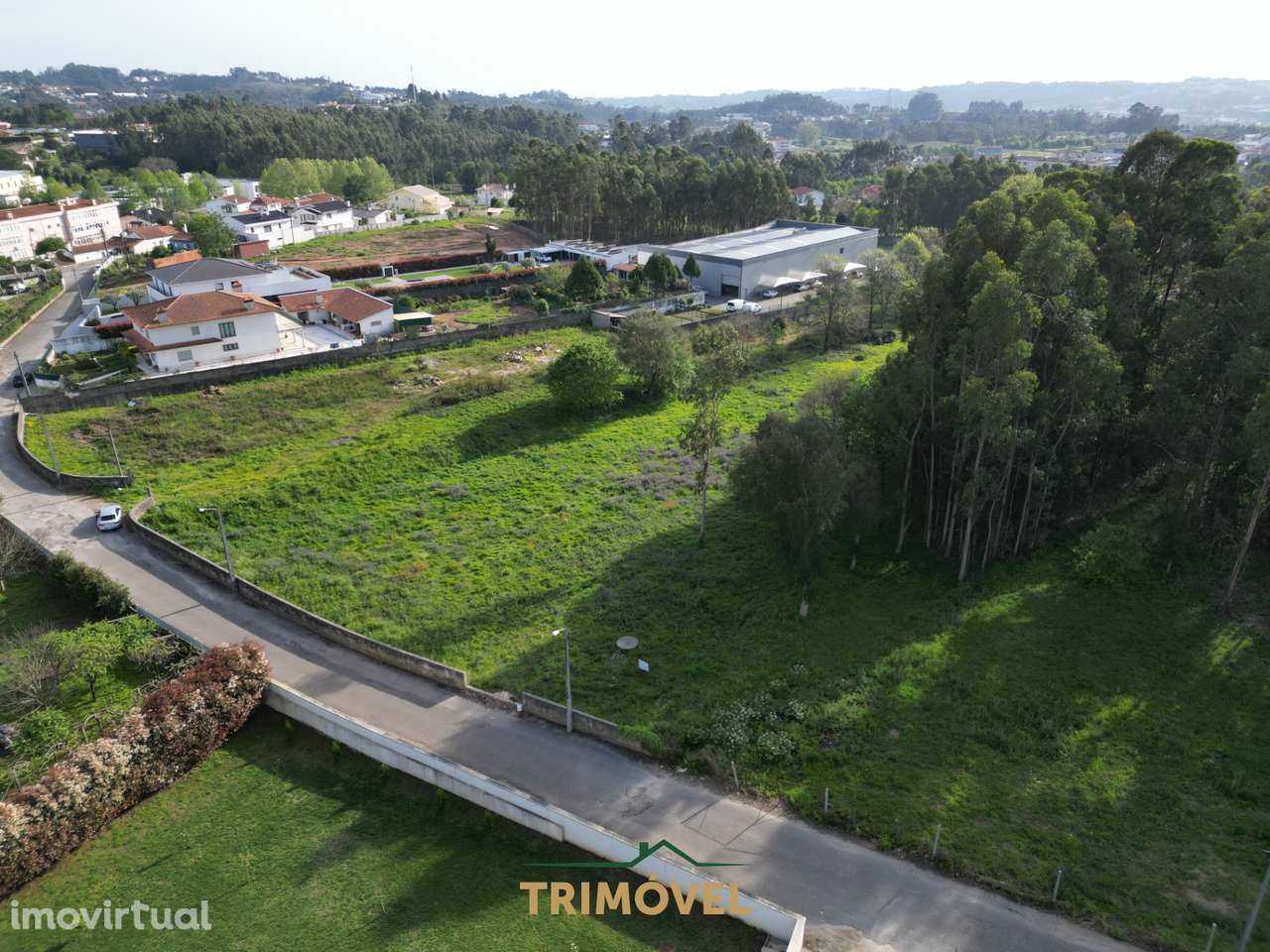 Terreno para construção de moradia - Grande imagem: 2/11