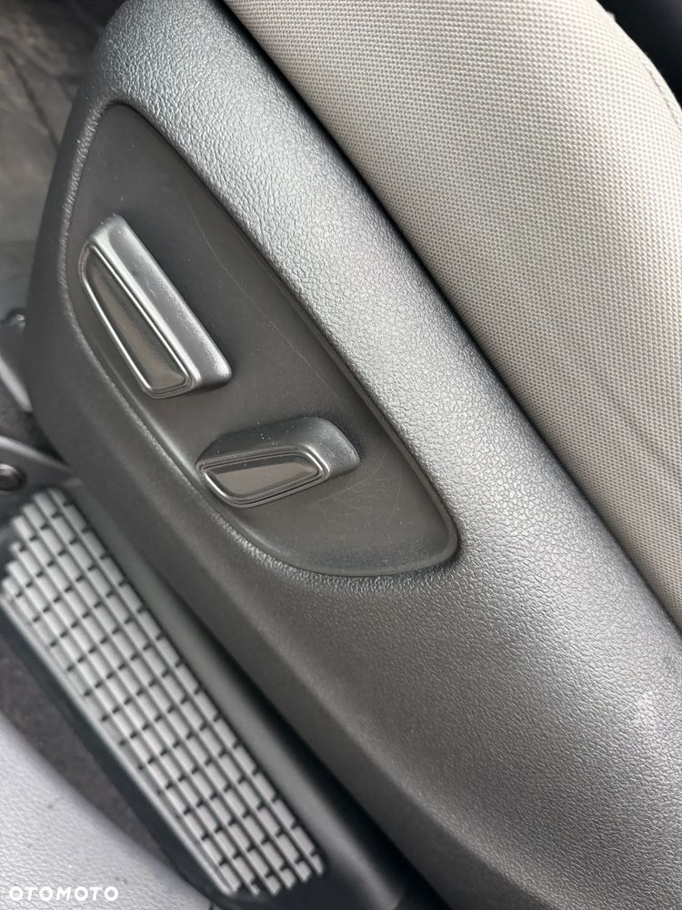 Toyota Sienna - 17