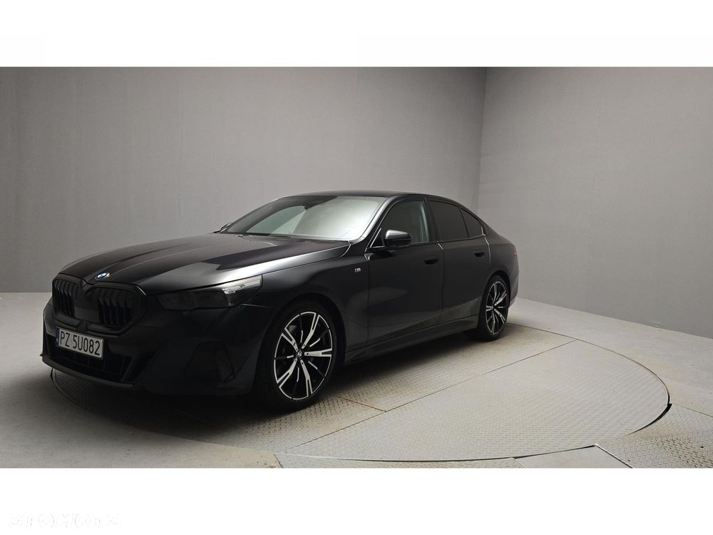 BMW Seria 5 - 1