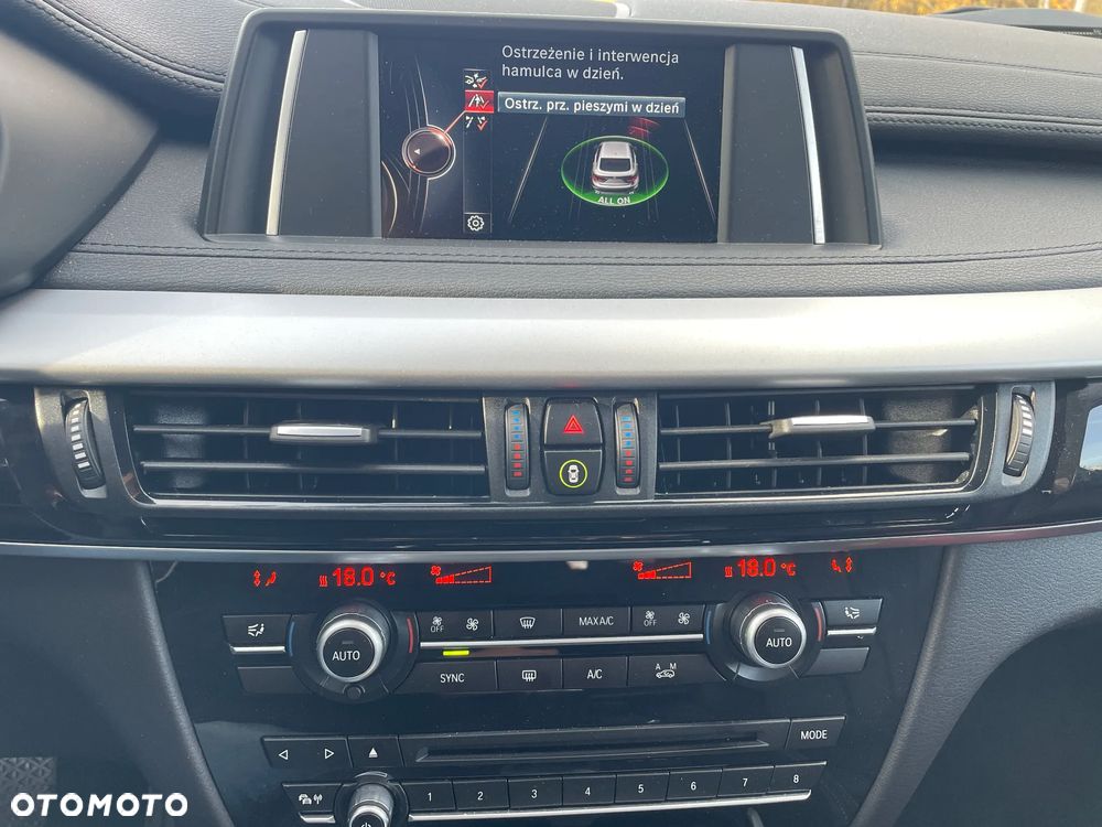 BMW X6 xDrive30d - 25