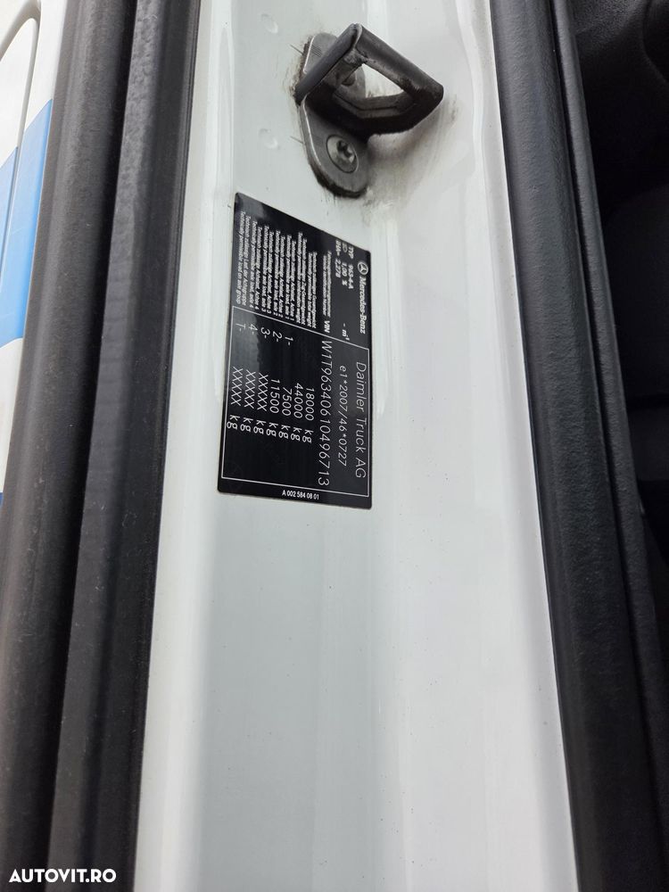 Mercedes-Benz ACTROS 18.510, AUTOMATA+RETARDER 5 trepte, SA CUPLARE REGLABILA la 1,15m si 0,9m, 2 rezervoare cumulat 680l, Spoilere cabina si sasiu, Camere in loc de oglinzi, Navigatie, Frigider, rulat in GERMANIA, posibil leasing 4 ani, PROMOTIE 45.900 EUR+tva - 22