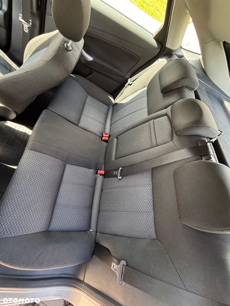 Ford Mondeo 2.3 Titanium - 22