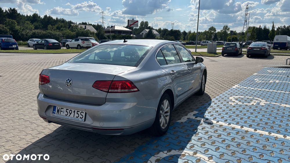Volkswagen Passat 2.0 TDI BMT Comfortline - 9