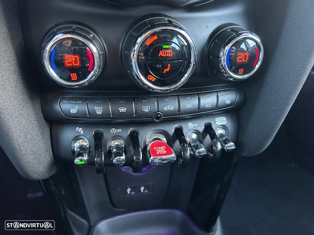 MINI 5 Portas One 60 Years Chili - 20