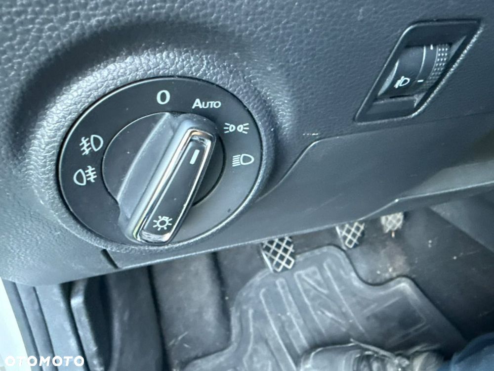 Seat Arona - 13
