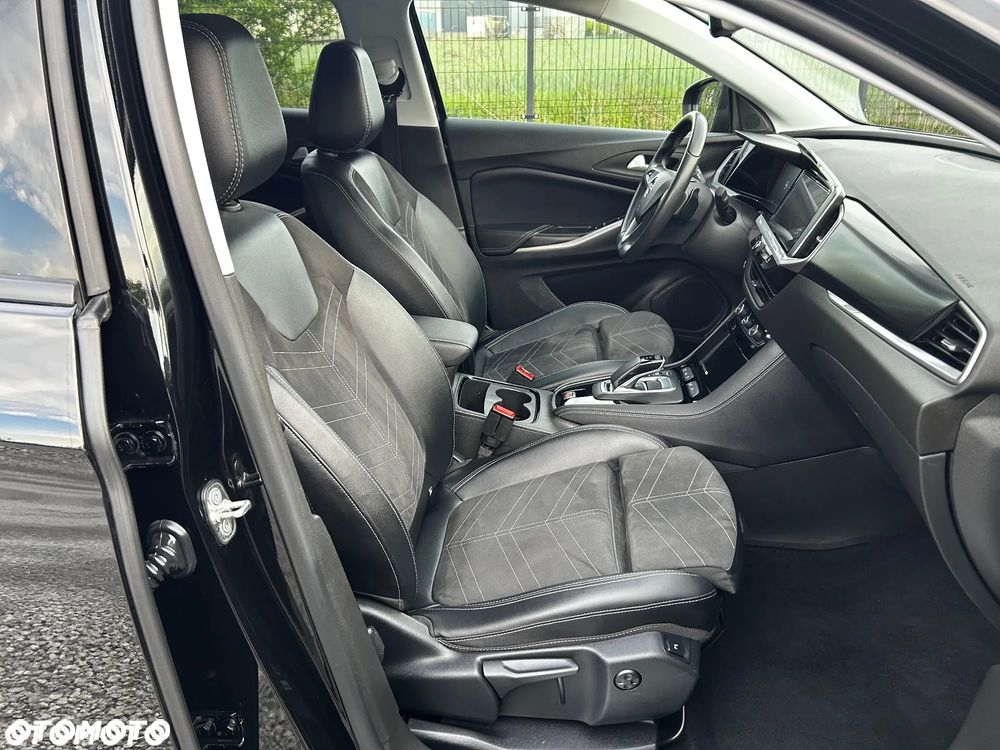 Opel Grandland 1.6 DI Automatik Ultimate - 32