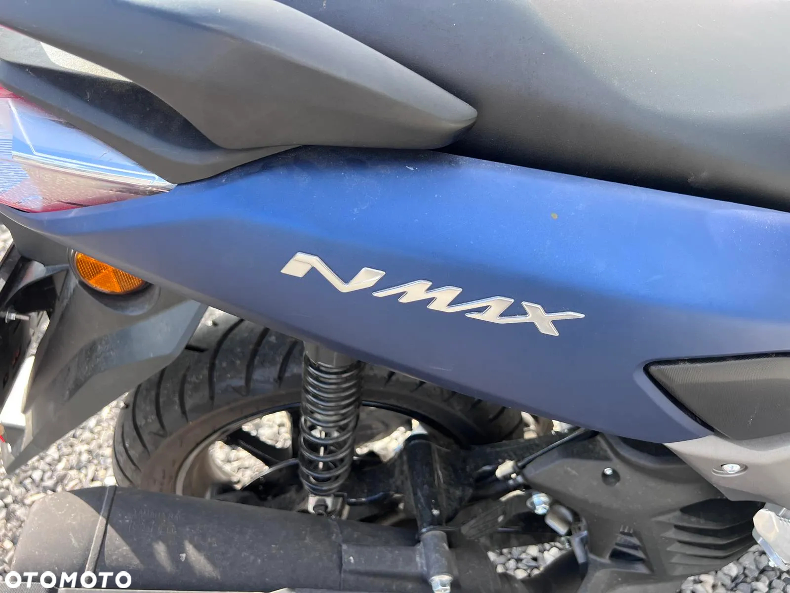 Yamaha NMAX - 12