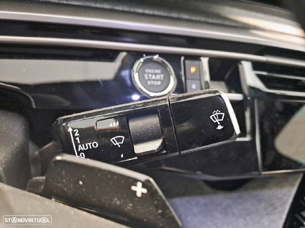 Peugeot 3008 1.2 Hybrid Allure e-DCS6 - 14