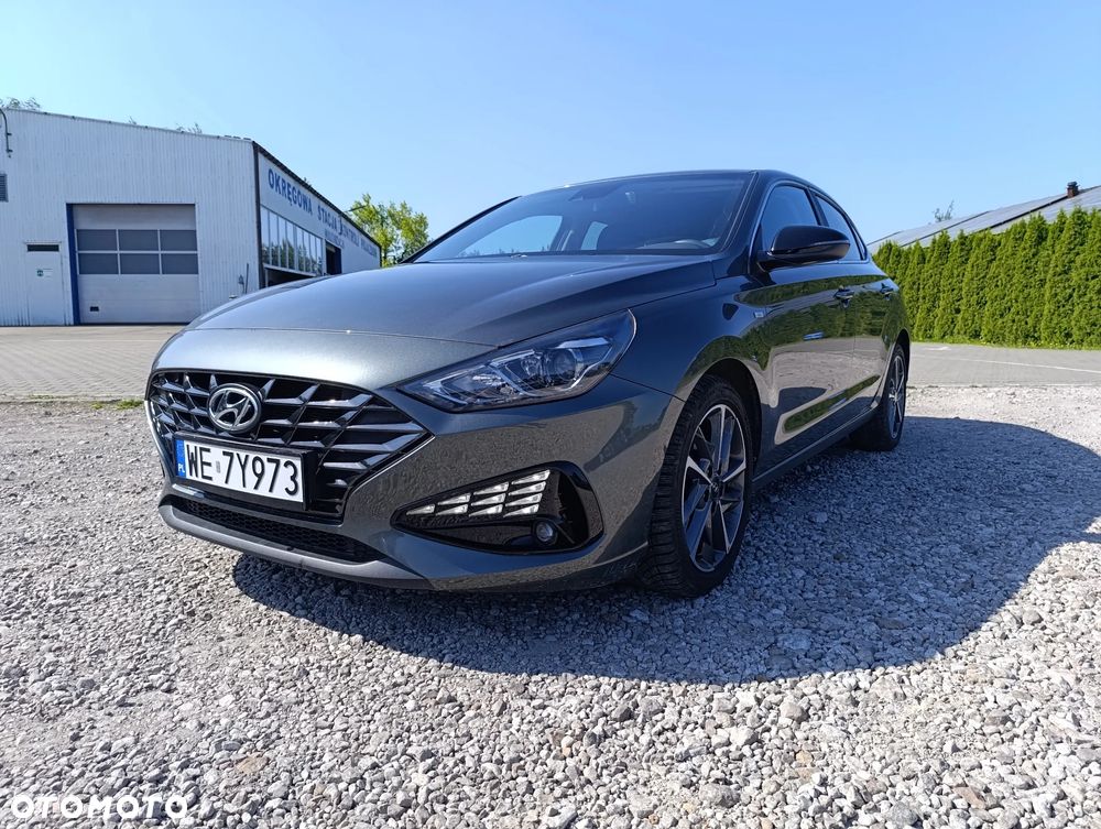 Hyundai i30 1.5 T-GDI 48V Smart DCT - 2