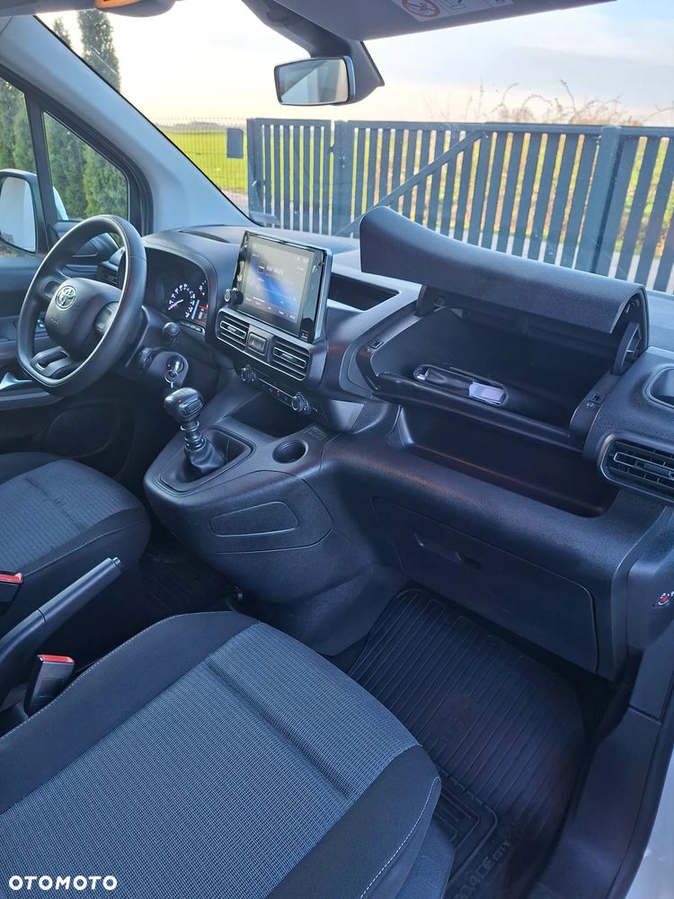 Toyota Proace City Verso 1.5 D-4D Business - 10