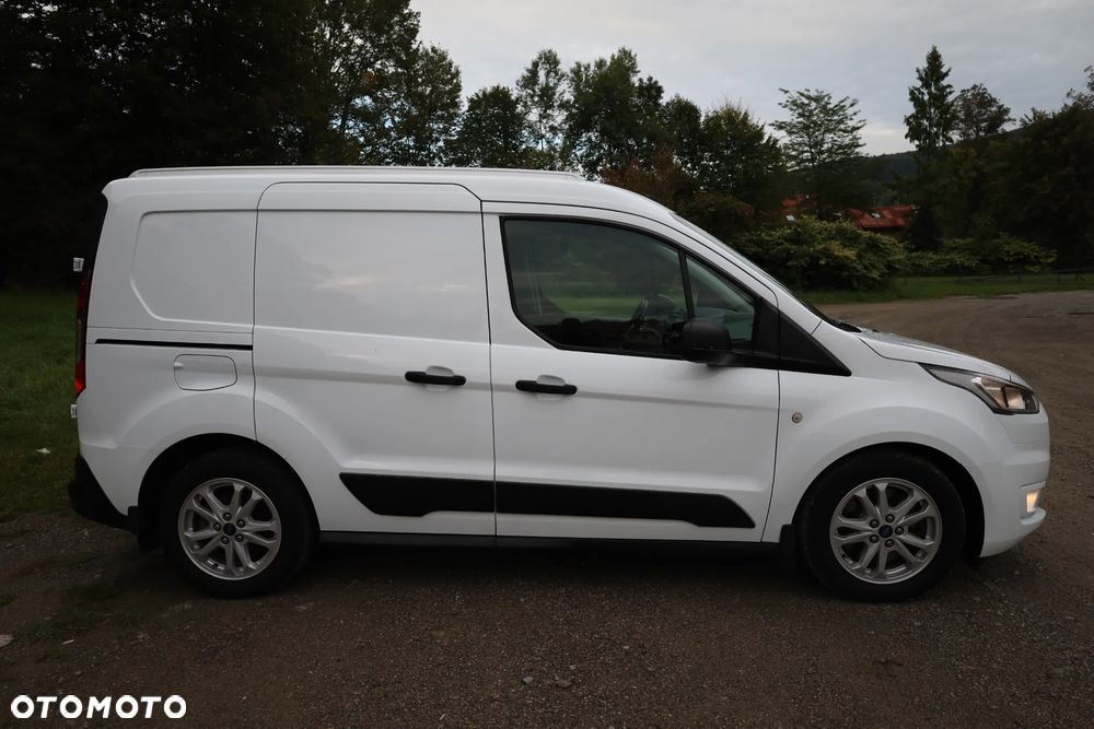Ford Transit Connect - 9