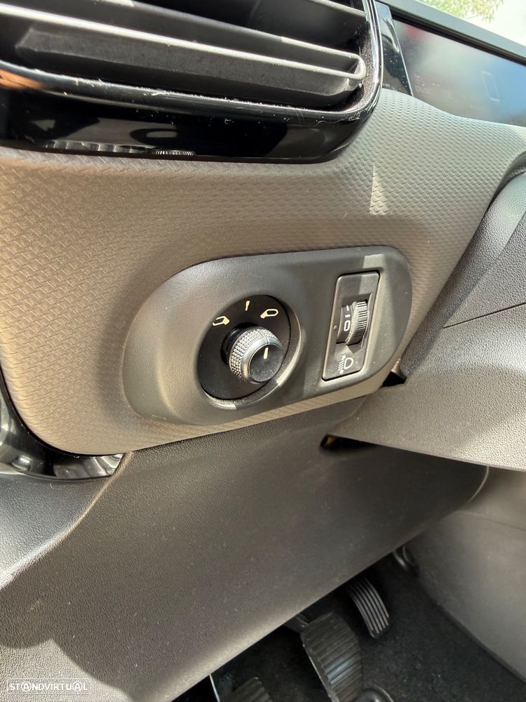 Citroën C4 Cactus 1.2 PureTech Shine - 15