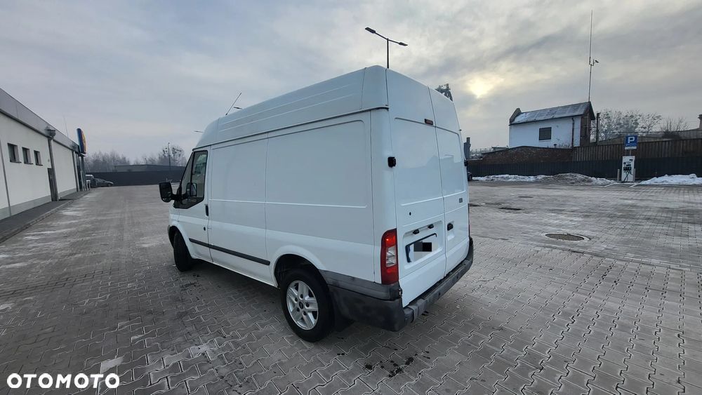 Ford Transit - 3
