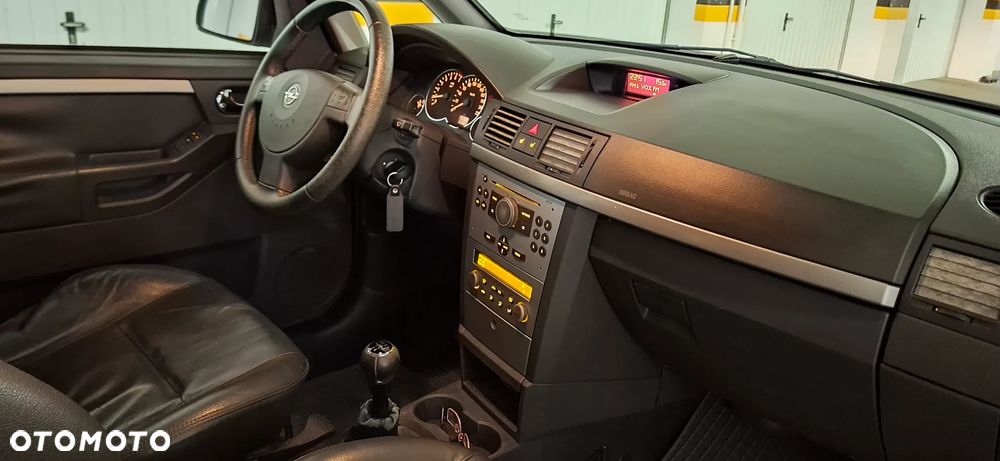 Opel Meriva 1.8 16V Cosmo - 8