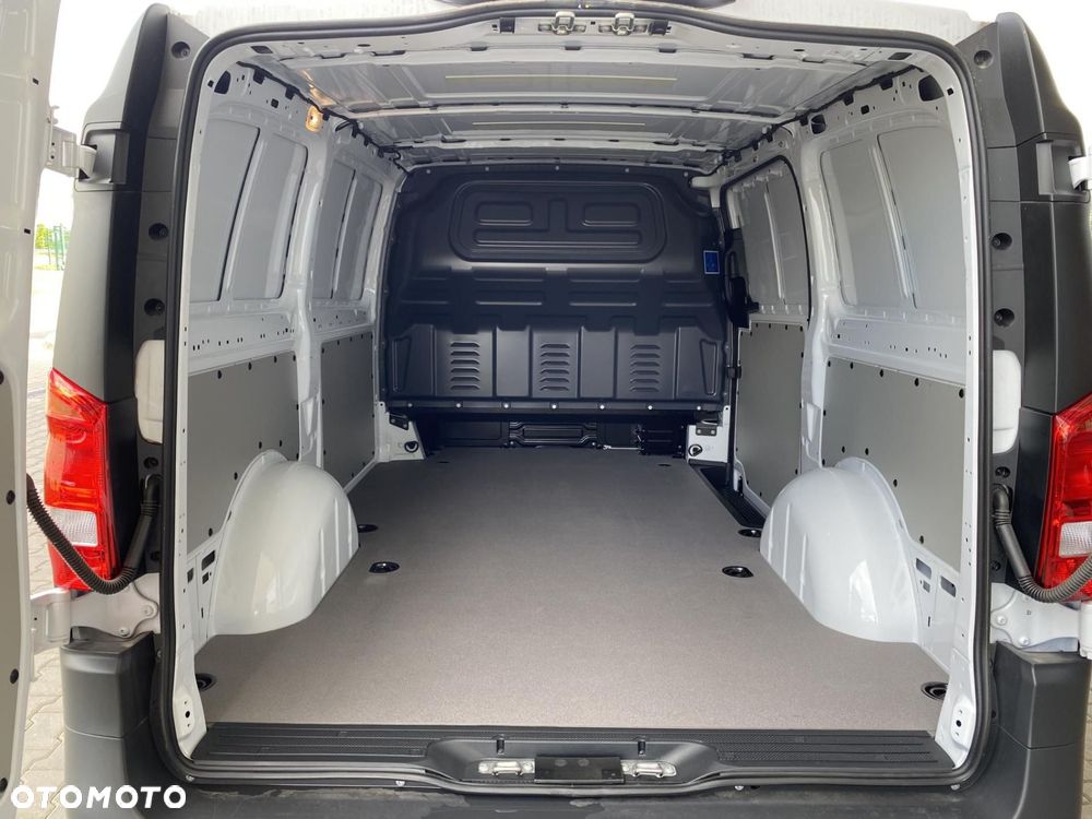 Mercedes-Benz Vito - 9