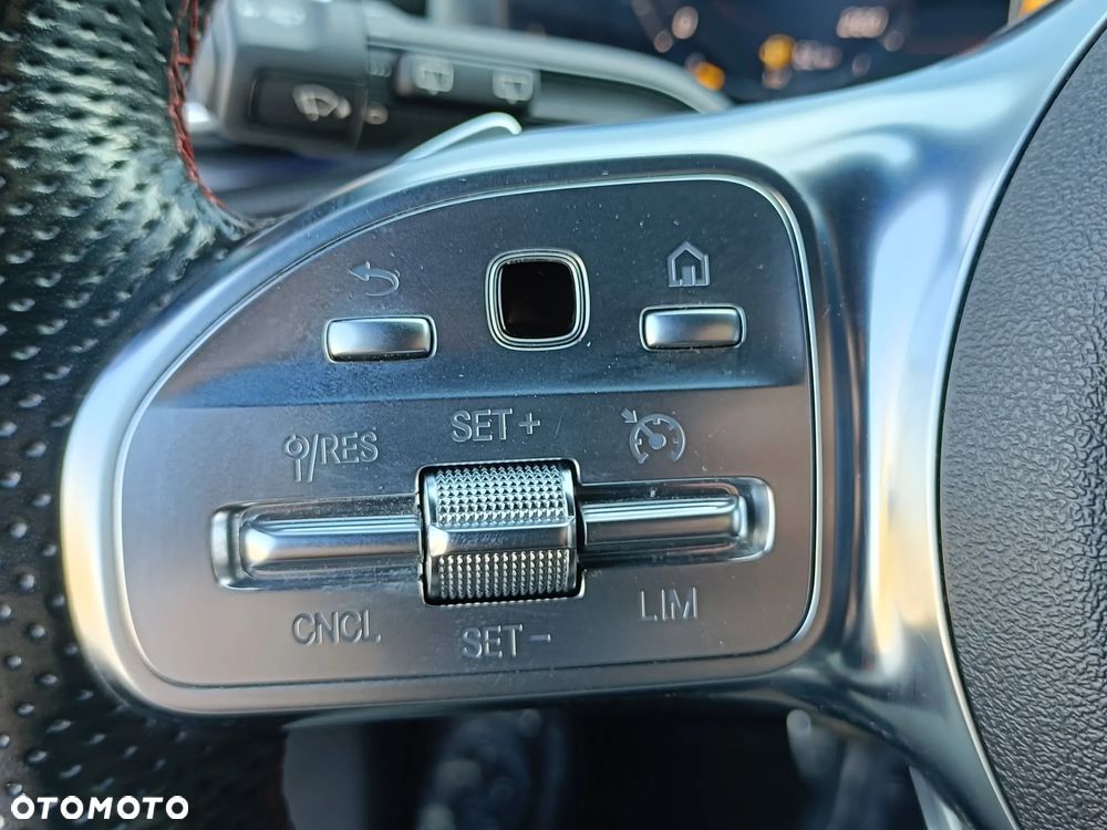 Mercedes-Benz CLA - 22