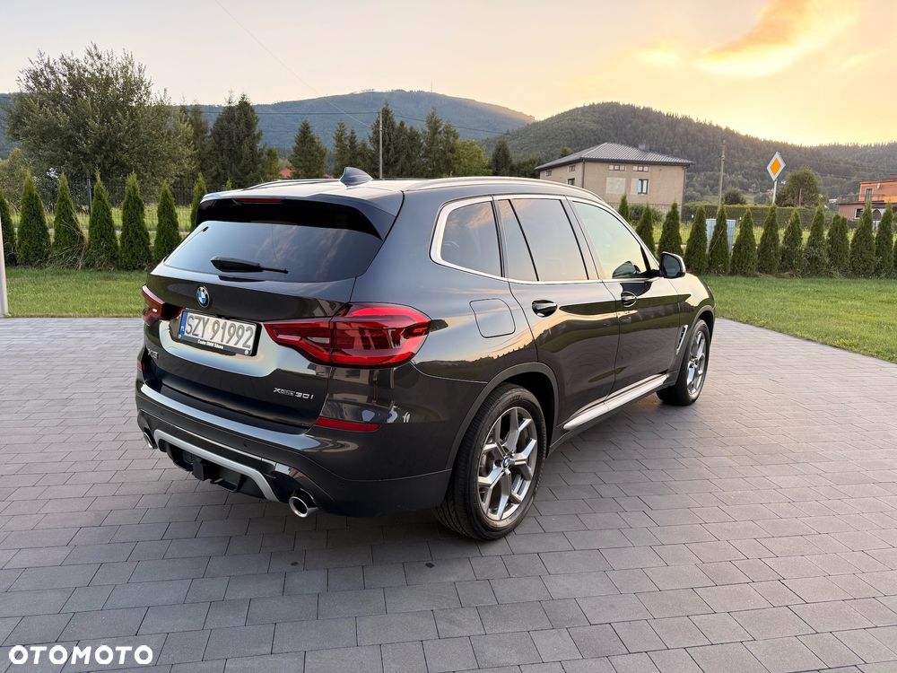 BMW X3 xDrive30i xLine - 4