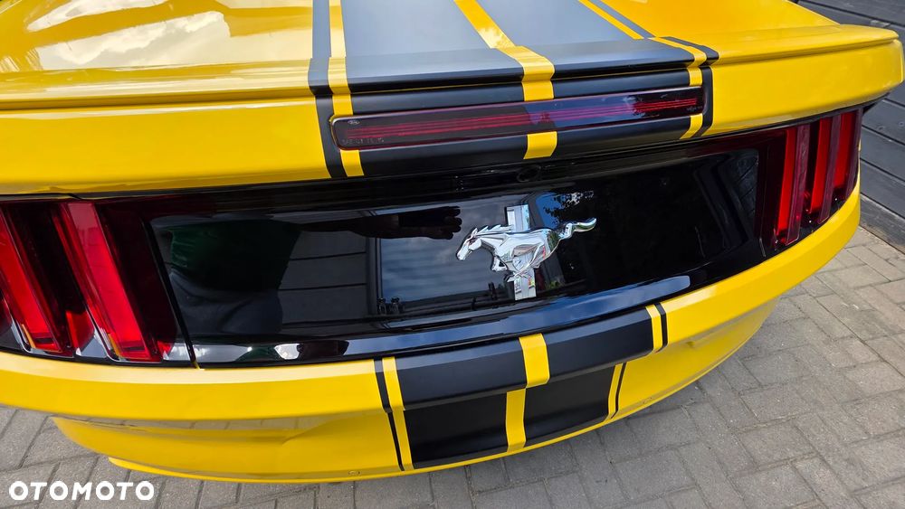 Ford Mustang 3.7 V6 - 16