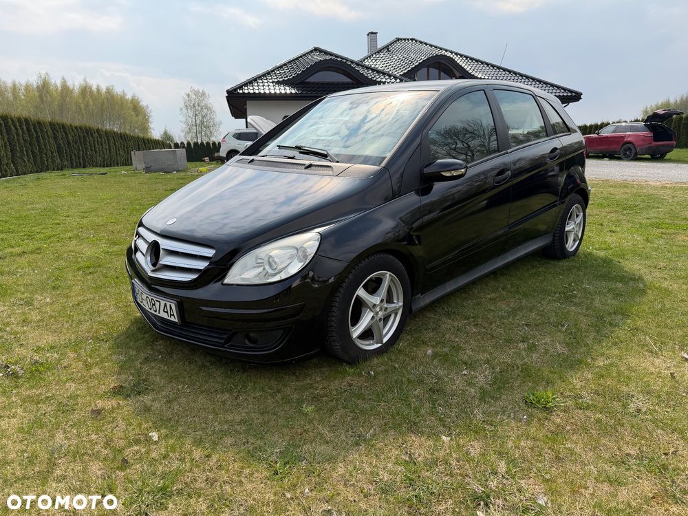 Mercedes-Benz Klasa B 180 CDI Autotronic Grand Edition - 1