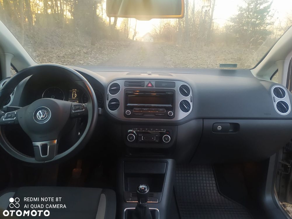 Volkswagen Golf Plus - 12