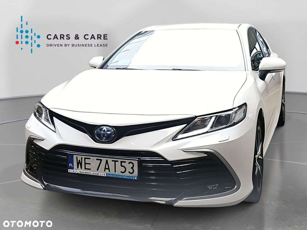 Toyota Camry 2.5 Hybrid Prestige CVT - 2