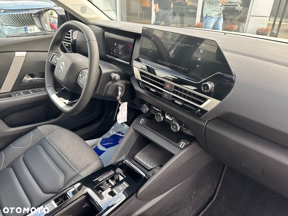 Citroën C4 1.2 PureTech Plus S&S EAT8 - 22