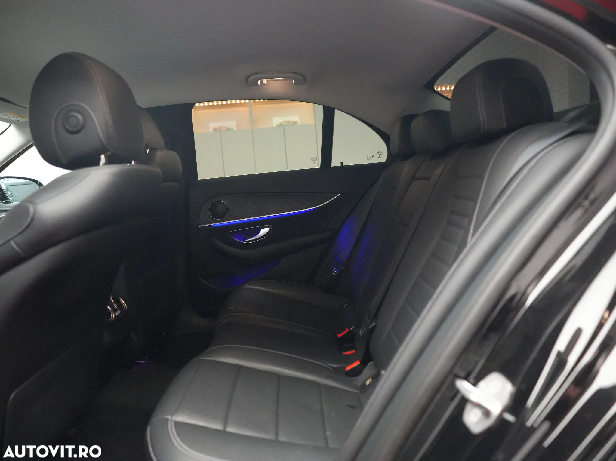 Mercedes-Benz E 200 d 9G-TRONIC AMG Line - 18