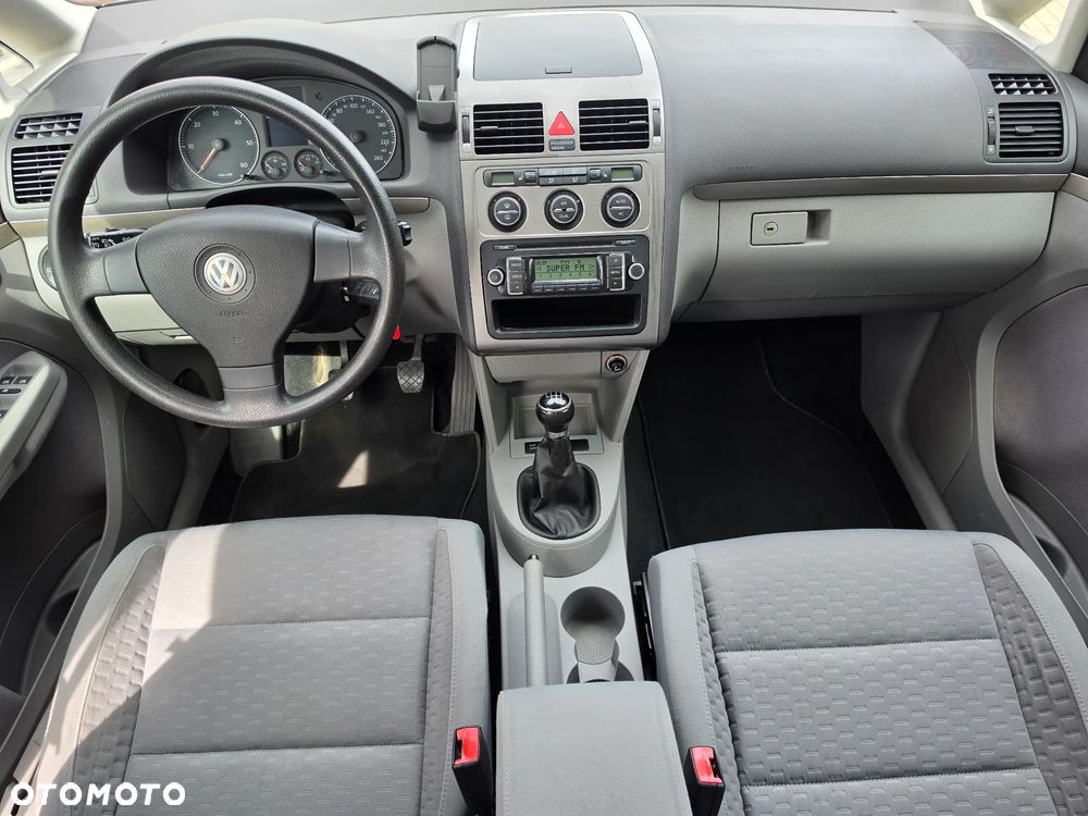 Volkswagen Touran 1.9 TDI DPF Highline - 18