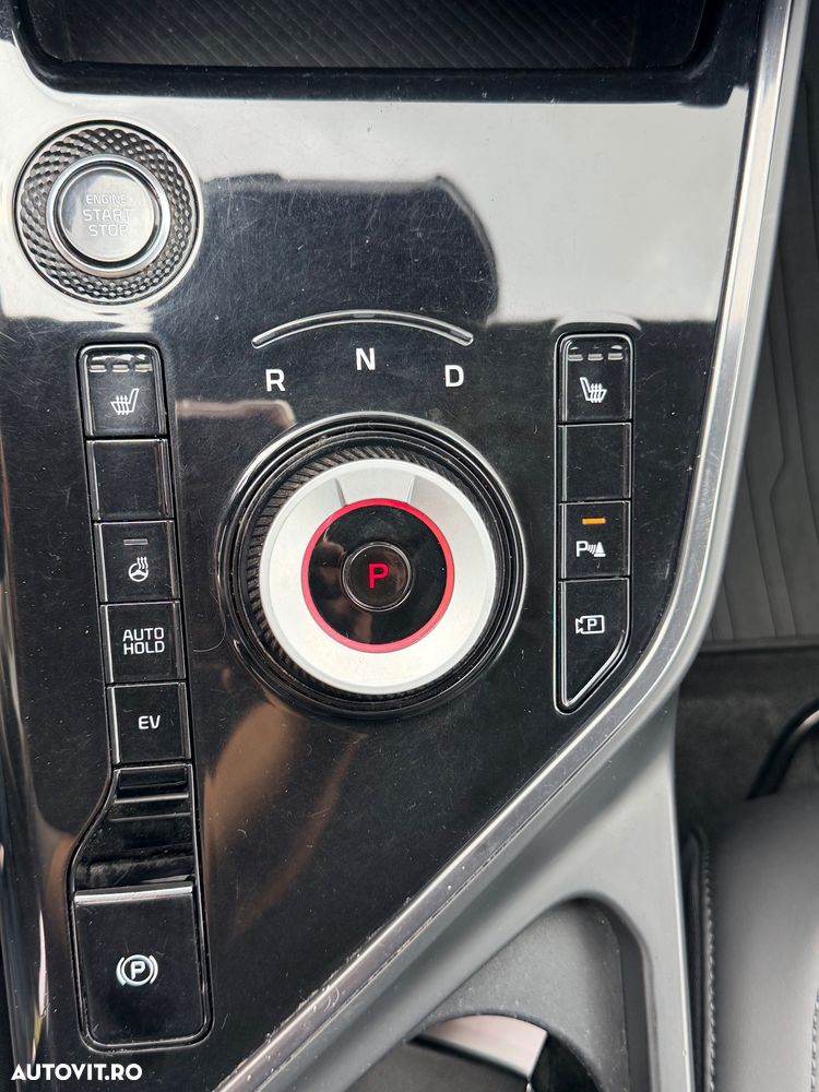 Kia Niro 1.6 GDI PHEV 2WD OPF Aut. Spirit - 13