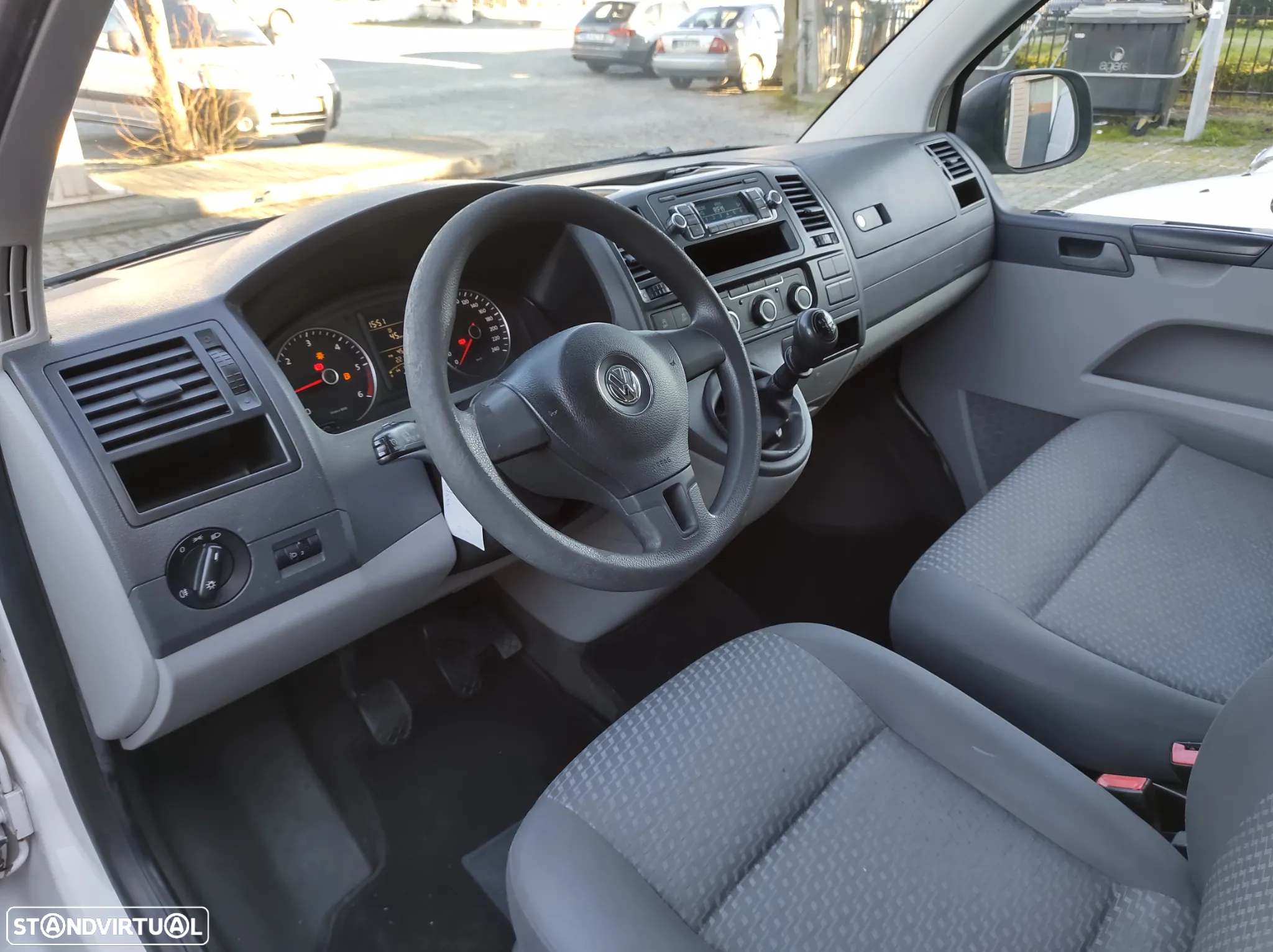 VW TRANSPORTER - 14