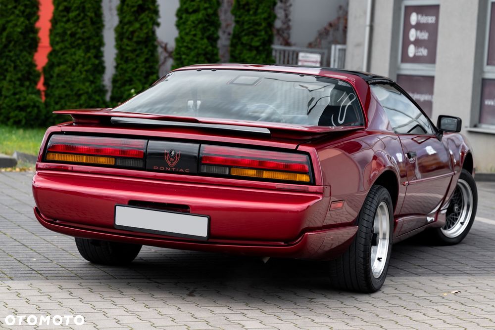 Pontiac Firebird - 9