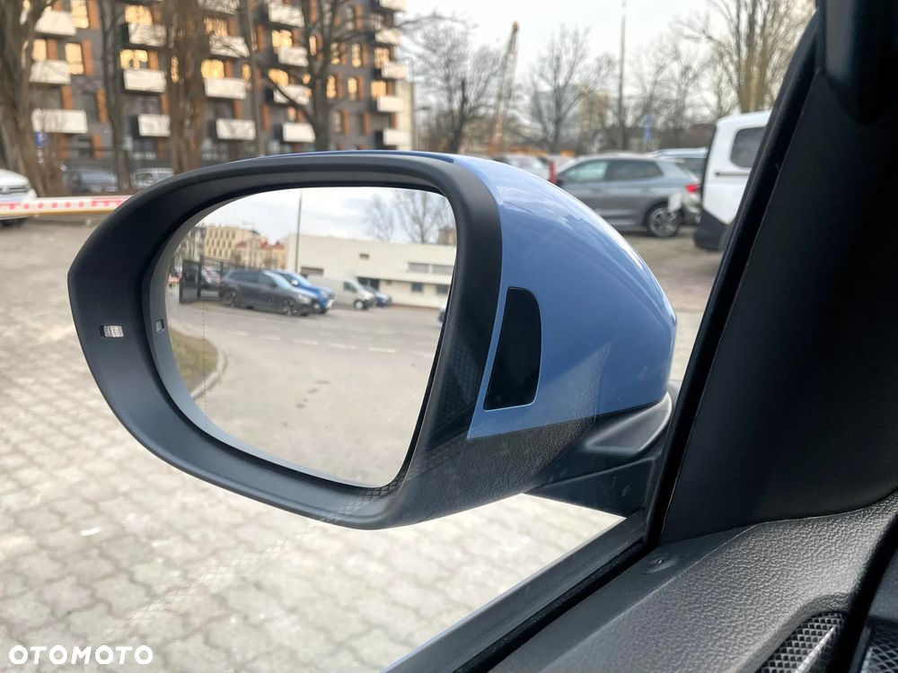 Volkswagen T-Cross 1.0 TSI Life Plus - 23