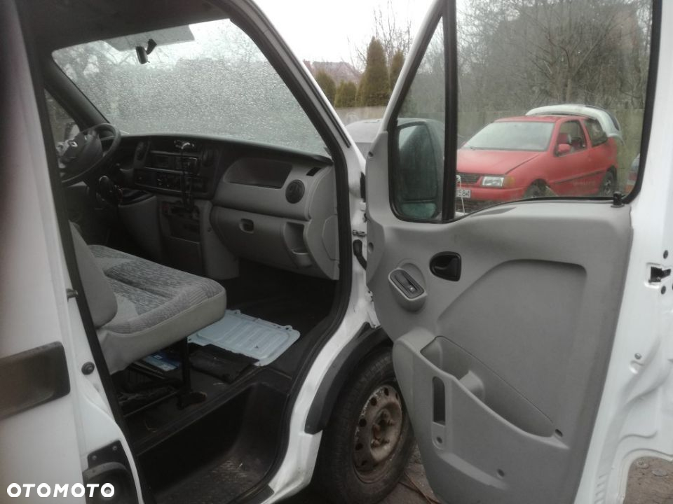 opel movano 2,5 dci 2007r - 11