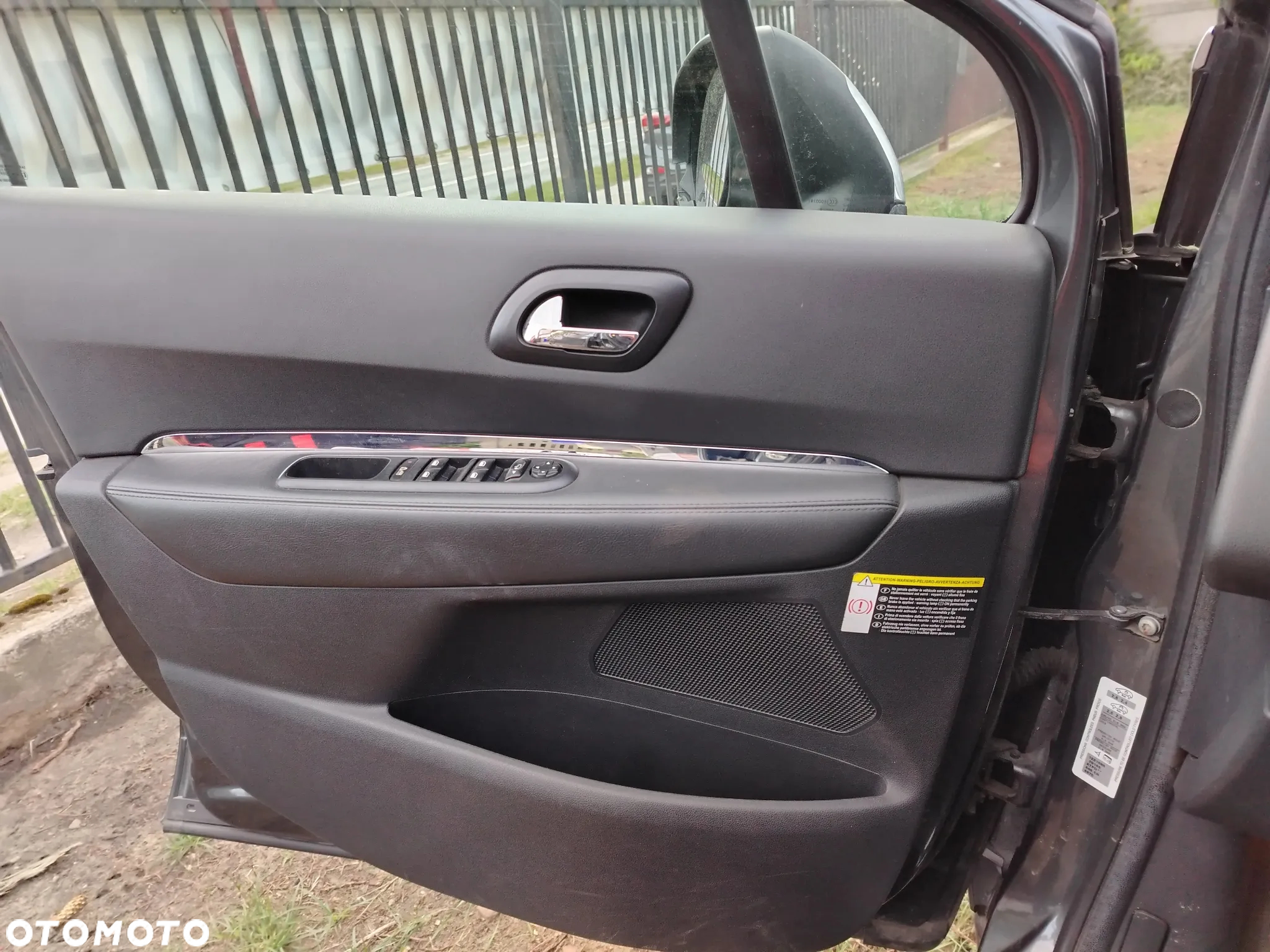 Peugeot 3008 HDi FAP 110 Premium - 8