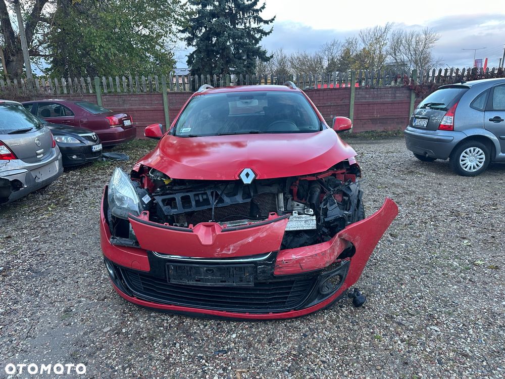 Renault Megane 2013 photo 2