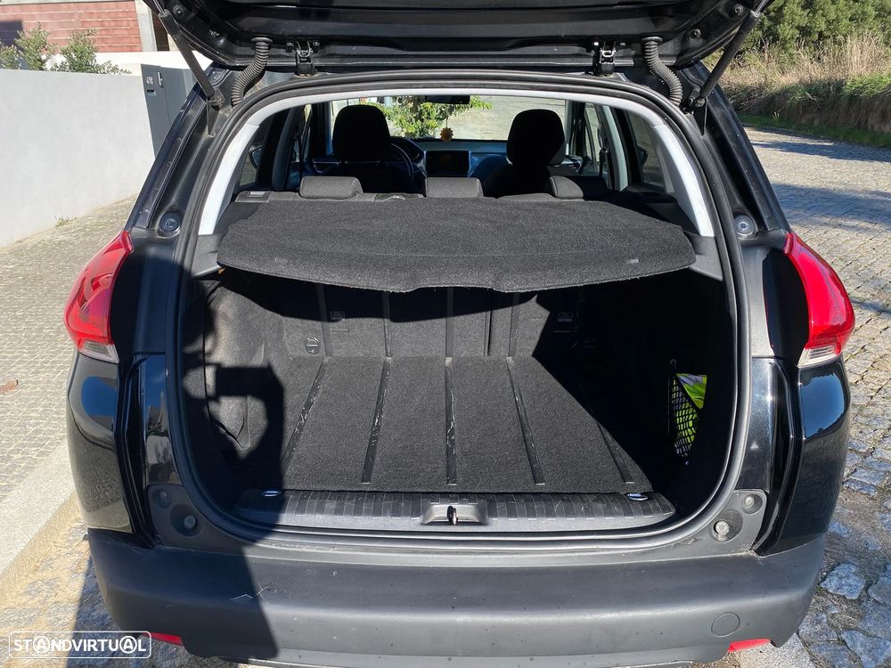 Peugeot 2008 1.2 VTi Access - 13