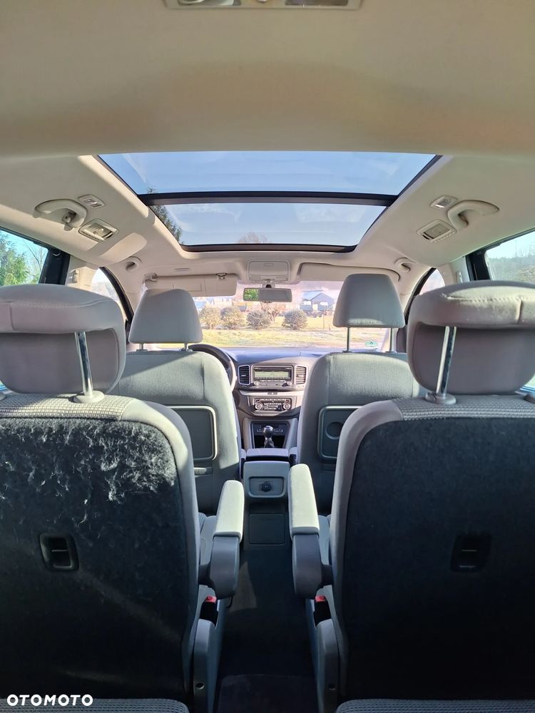 Volkswagen Sharan 2.0 TDI DPF BlueMotion Comfortline - 9