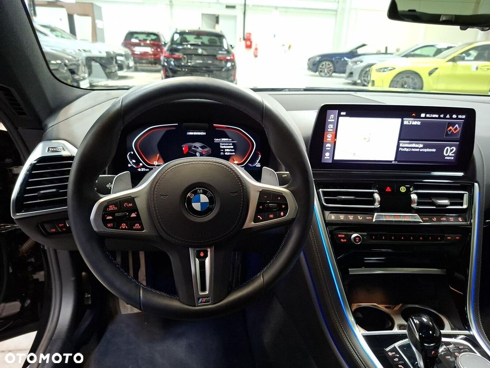 BMW Seria 8 - 14
