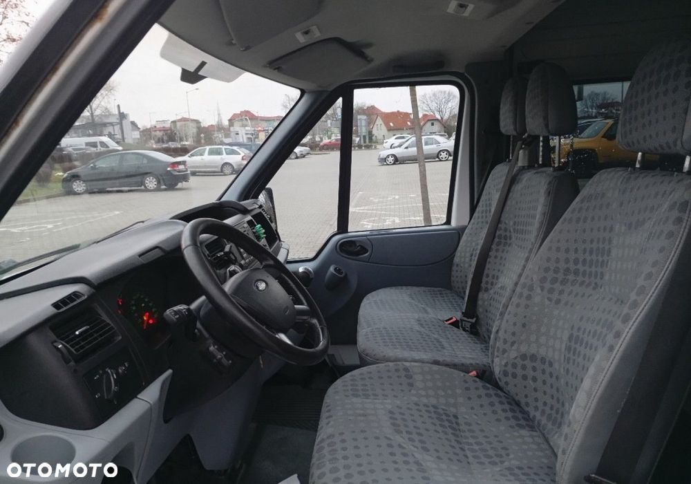 Ford Transit - 15