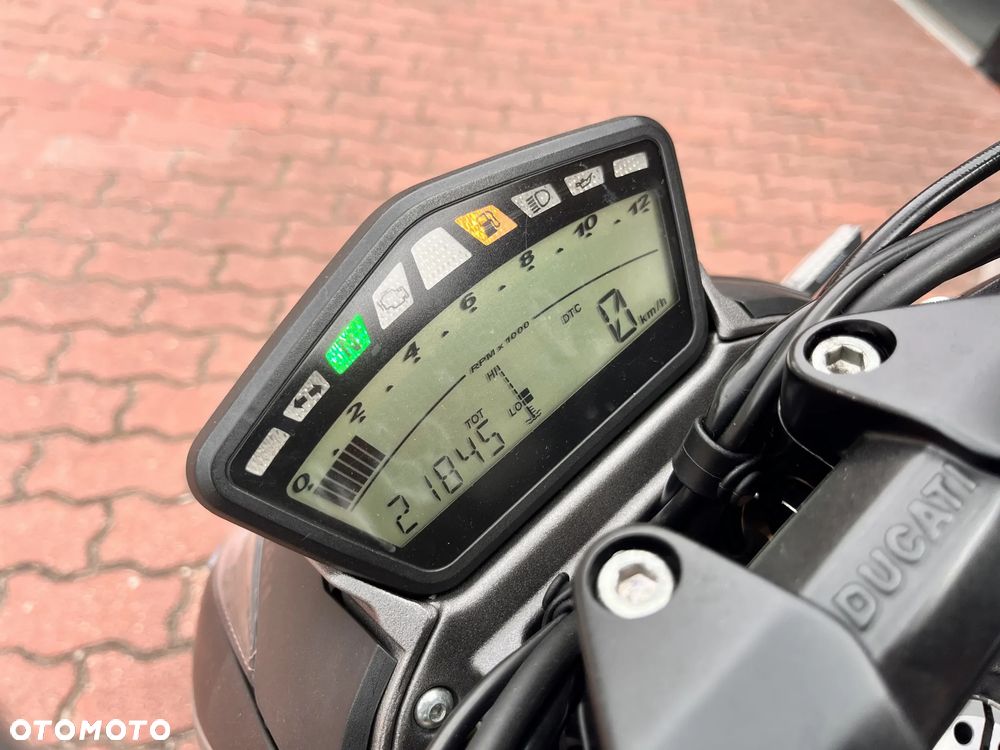 Ducati Streetfighter 848 - 13