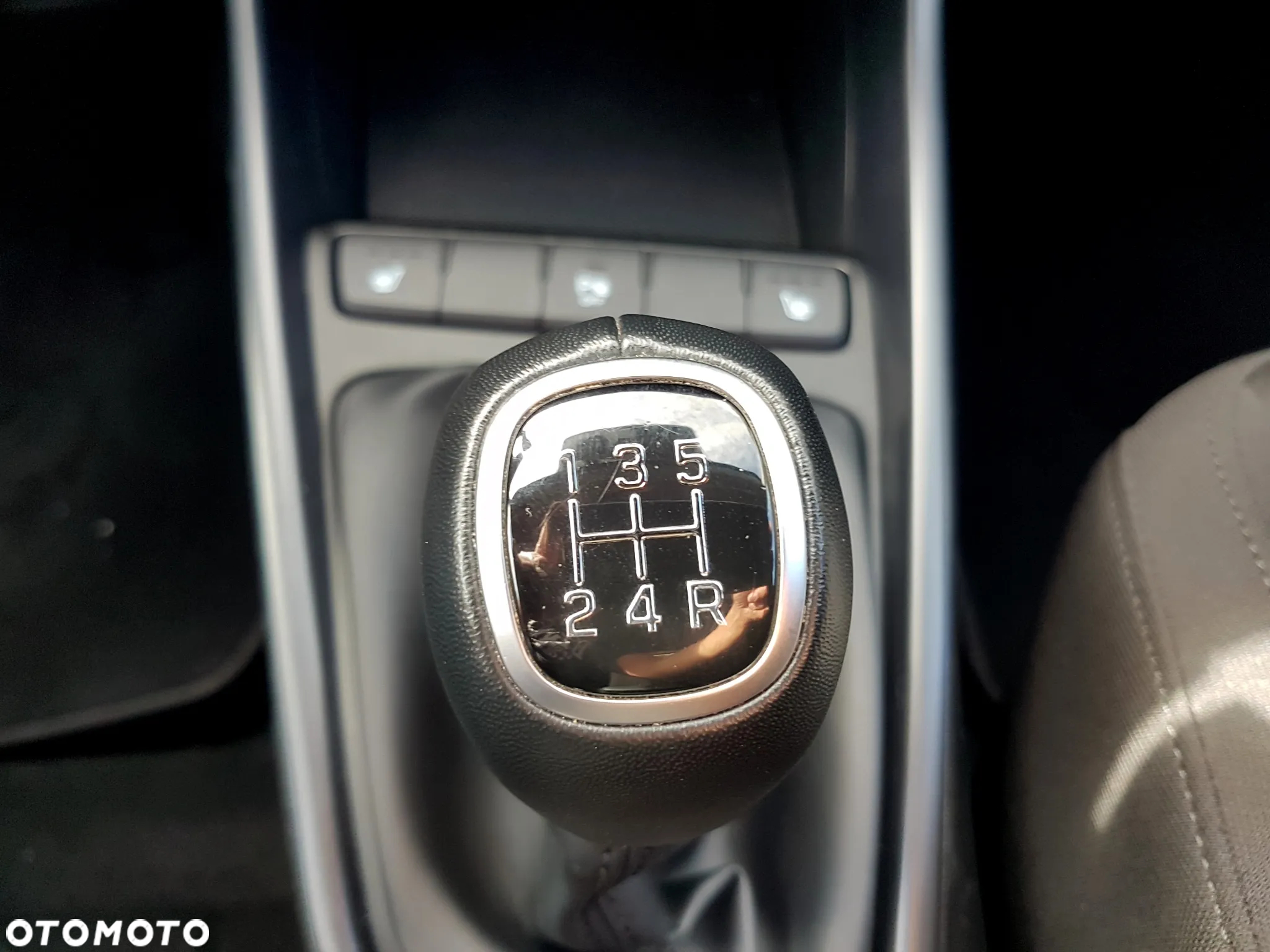 Hyundai Bayon 1.2 Select - 12