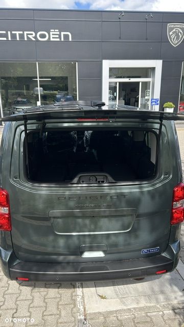 Peugeot Traveller - 20
