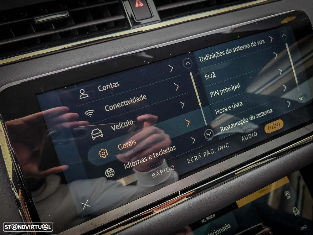 Land Rover Range Rover Evoque P300e R-Dynamic HSE - 28