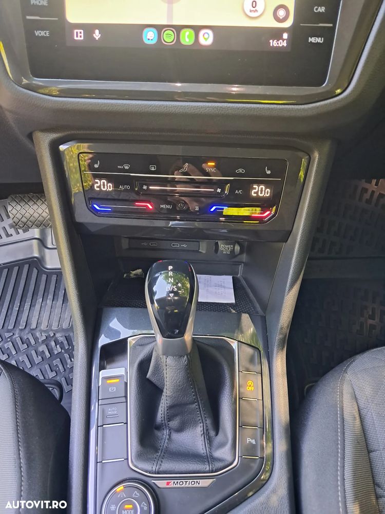 Volkswagen Tiguan 2.0 TDI SCR 4MOTION DSG Life - 13