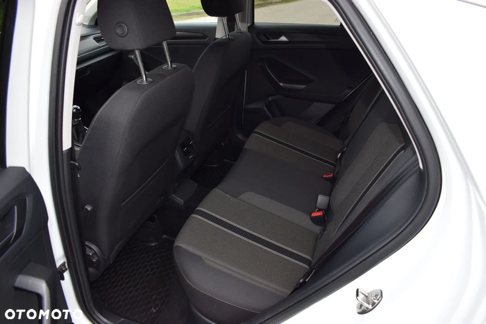 Volkswagen T-Roc 1.5 TSI GPF ACT Active - 8