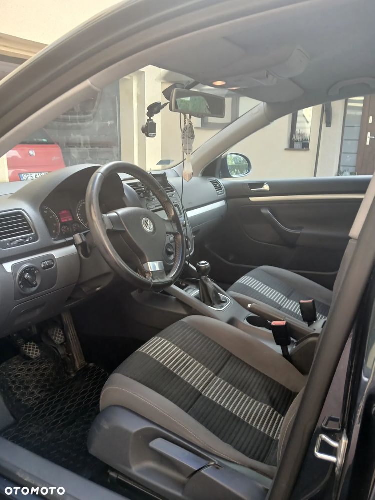 Volkswagen Jetta 2009 photo 5