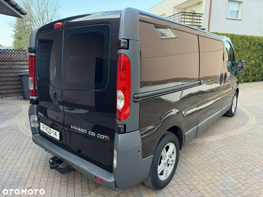Opel Vivaro L2H1 2.9t Tecshift - 4