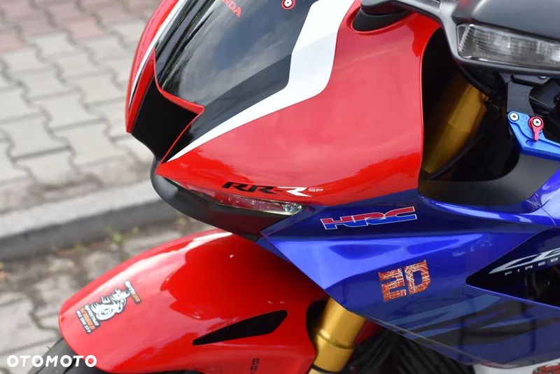 Honda CBR - 28