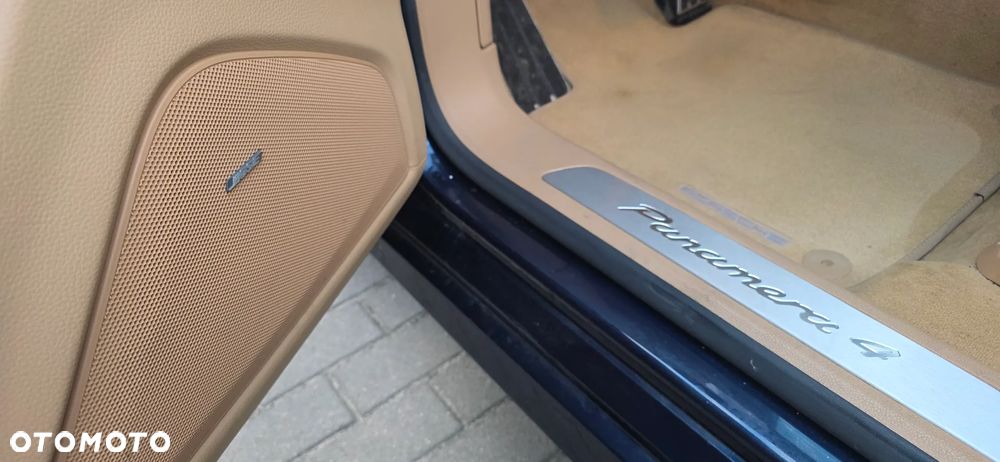 Porsche Panamera 4 PDK - 20