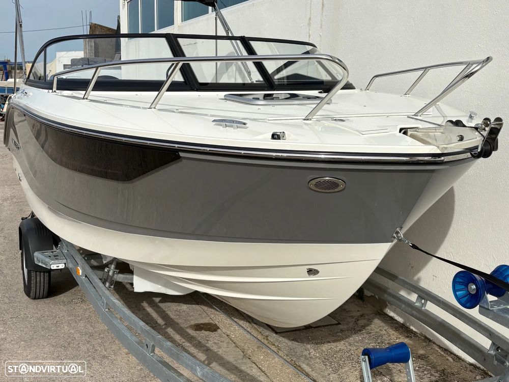 Bayliner C21 OB - 4
